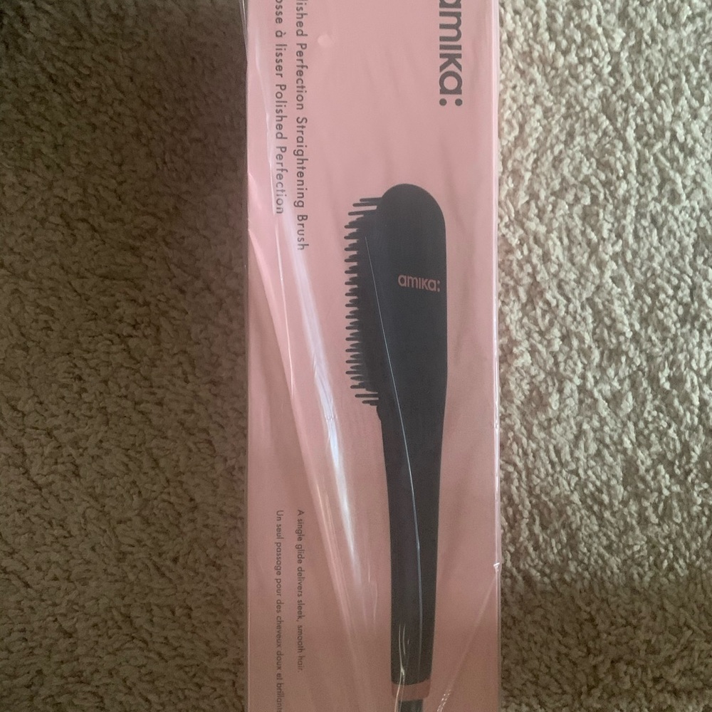AMIKA POLISHED PERFECTION STRAIGHTENING BRUSH